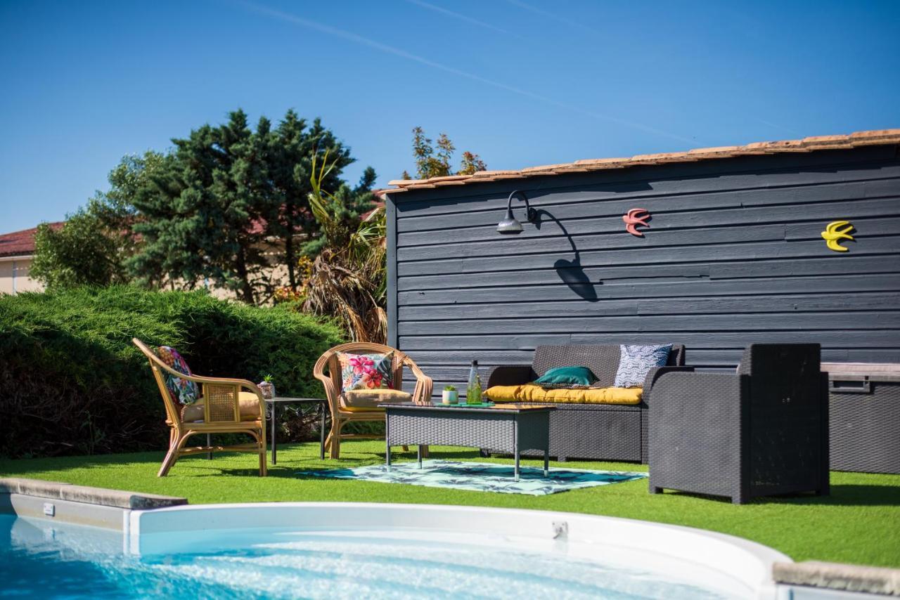Chambre Vigne, Piscine Spa Fitness Lugon et l’Ile du Carney エクステリア 写真