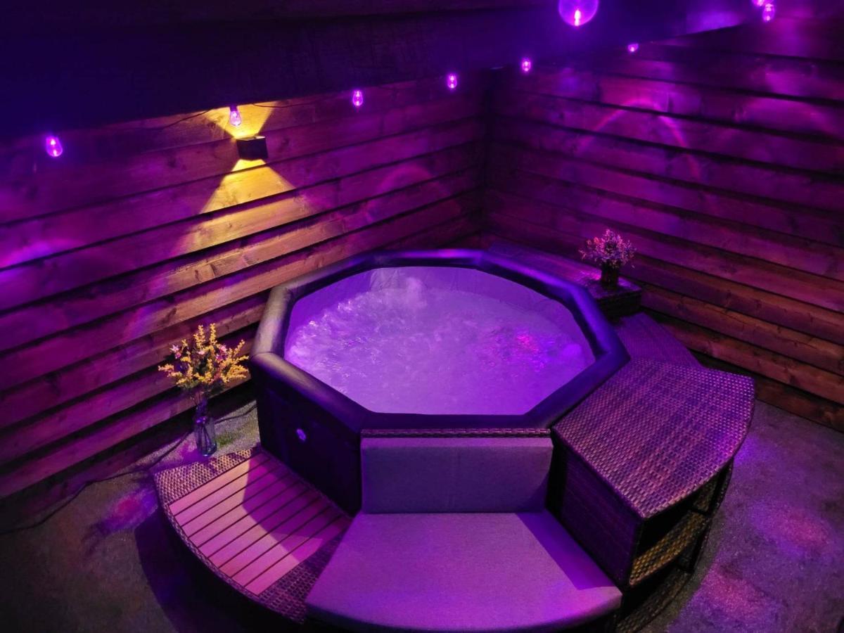 Chambre Vigne, Piscine Spa Fitness Lugon et l’Ile du Carney エクステリア 写真